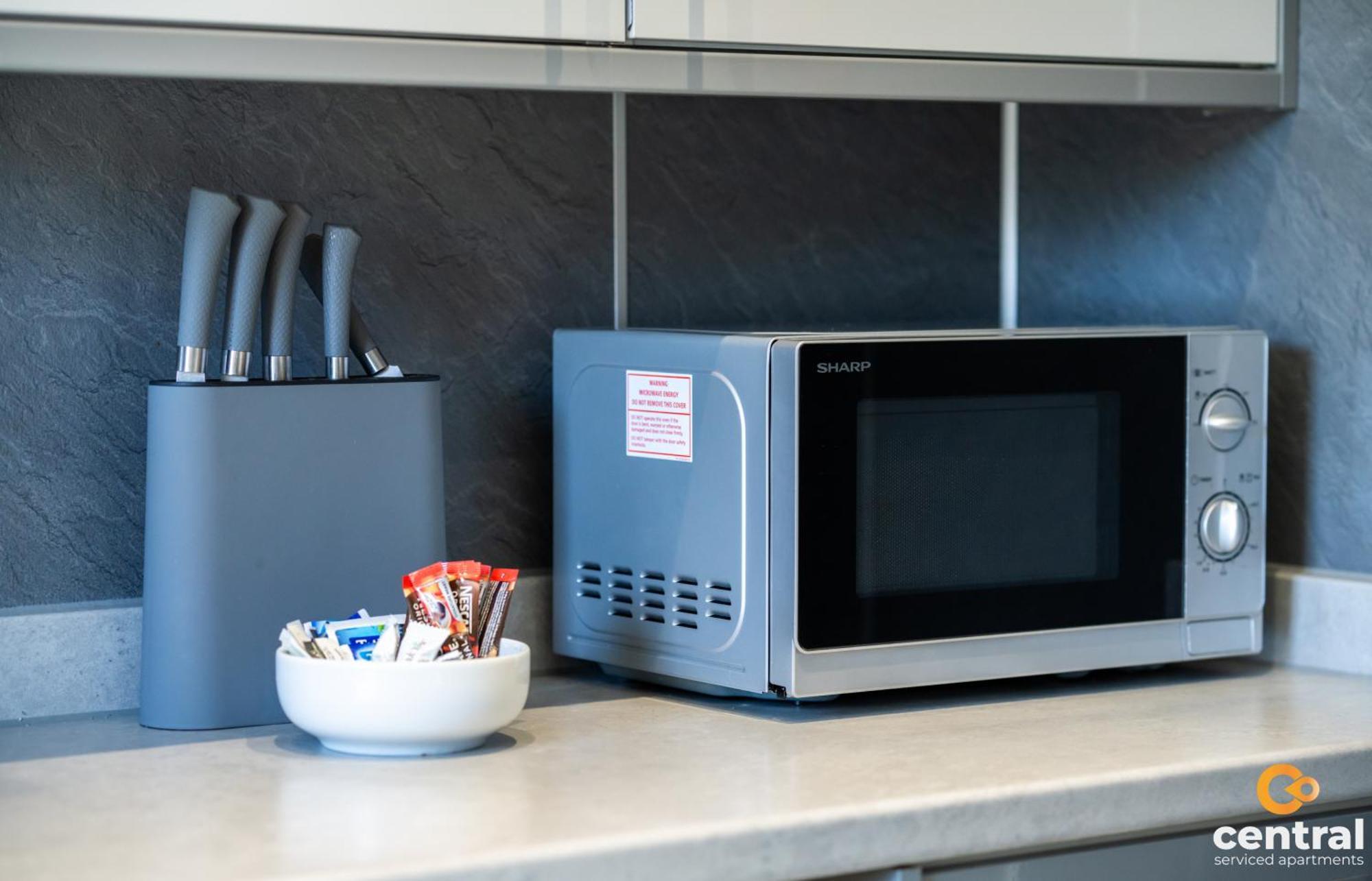 Central Serviced Apartments - 2 Bedroom - Free Street Parking - Fast Wifi - Smart Tvs In All Rooms - Ground Level - Family Neighbourhood - 3 X Double Beds - Heating 24-7 - Trade Stays - Weekly & Monthly Offers Dundee Exteriér fotografie