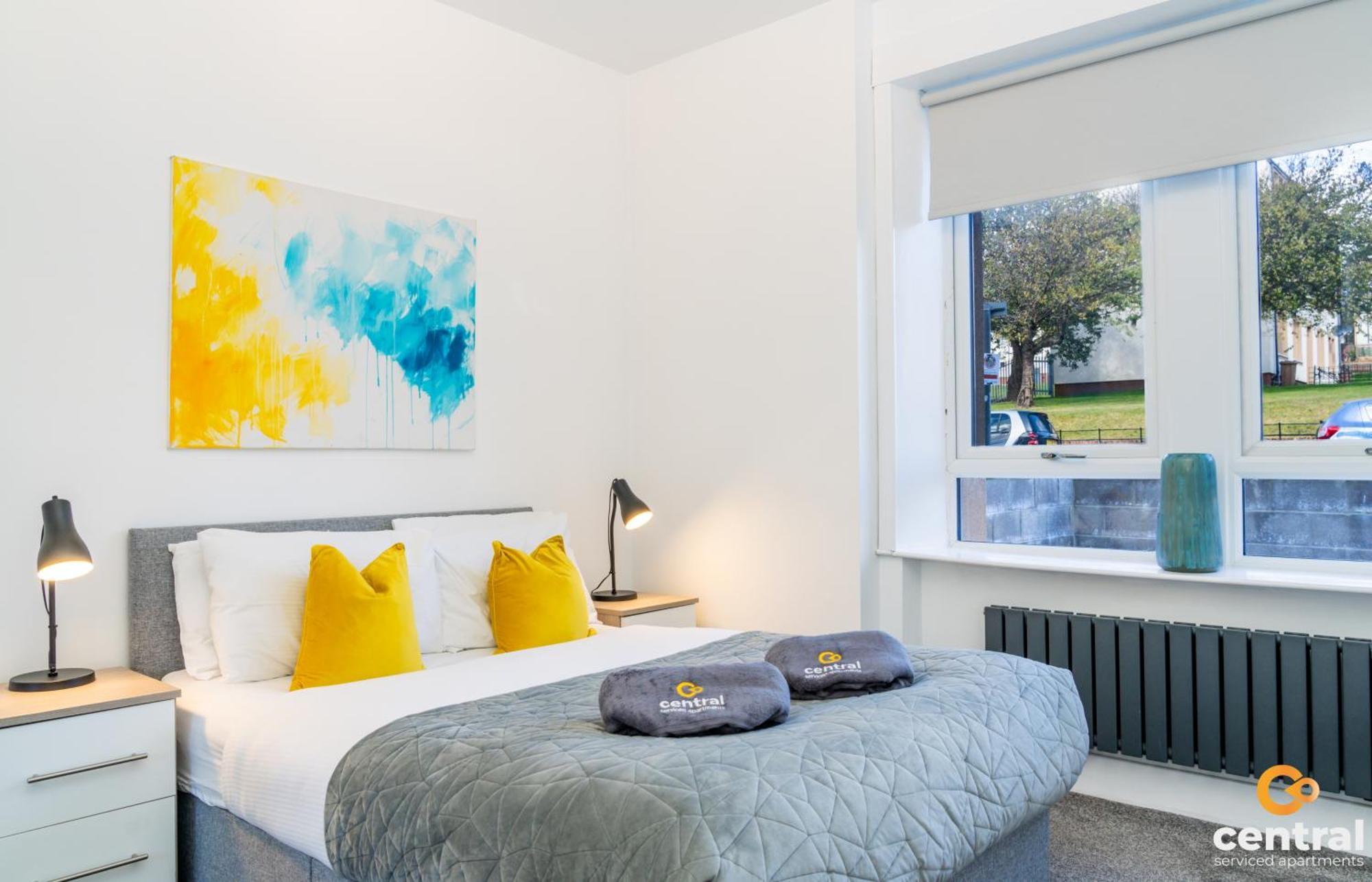 Central Serviced Apartments - 2 Bedroom - Free Street Parking - Fast Wifi - Smart Tvs In All Rooms - Ground Level - Family Neighbourhood - 3 X Double Beds - Heating 24-7 - Trade Stays - Weekly & Monthly Offers Dundee Exteriér fotografie